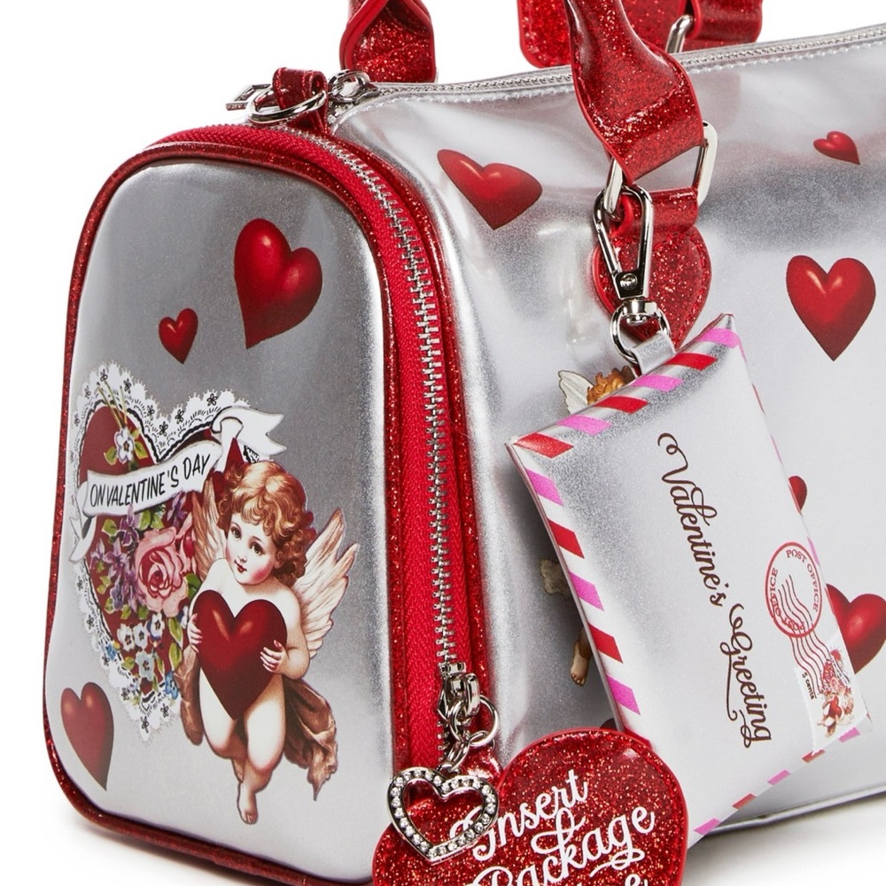 Dolls Kill Silver and Red Heart-Patterned Women's Bag - Picture 5 of 8